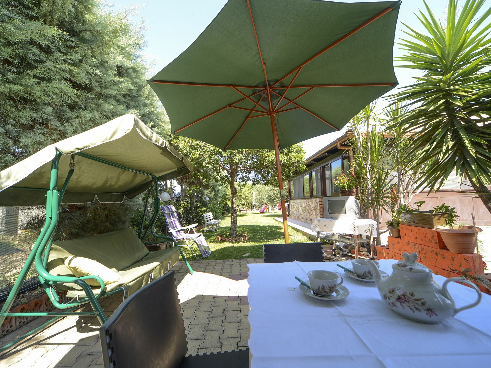 Villa Degli Olivi カンポフェリーチェ・ディ・ロッチェッラ エクステリア 写真